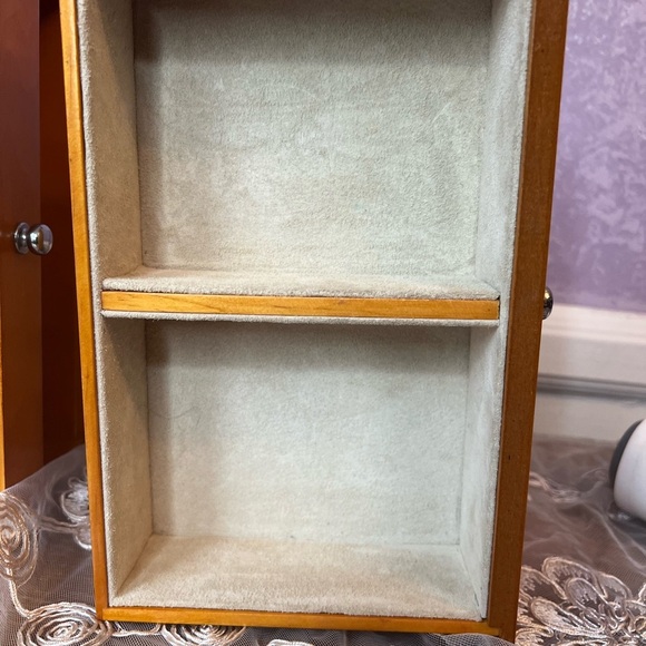 Elegant Wooden Jewelry Box with Top Organizers and one Drawer - Picture 9 of 11